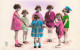 ENFANTS - Des Enfants Se Tenant Les Mains - Colorisé - Carte Postale Ancienne - Grupo De Niños Y Familias