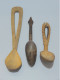 Delcampe - - 3 BELLES ANCIENNES CUILLERES BOIS Origine AFRIQUE PAYS à Définir COLLECTION  E - Afrikanische Kunst