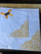 Ancien Lot De Deux Mouchoirs Brodés ( SUISSE ) - Handkerchiefs