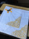 Ancien Lot De Deux Mouchoirs Brodés ( SUISSE ) - Handkerchiefs