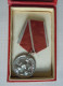 Bulgaria Bulgarie Bulgarien, Bulgarian 1970s Order, Medal For Labor Distinction With Original Box (ds1164) - Other & Unclassified