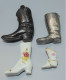 - 4 BOTTES MINIATURES 1 SANTIAG En BRONZE 1 BOTTE PORCELAINE SILVER PLATED  E - Altri & Non Classificati