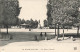 FRANCE - La Roche Sur Yon - La Place D'Armes - Animé - Enfants Jouant Ensemble - Carte Postale Ancienne - La Roche Sur Yon