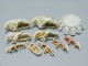 Delcampe - -LOT MINIATURES PORCELAINE LANGEAIS 1 PANIER & 4 Sabots + 5 Chaussures Vitrine  E - Autres & Non Classés