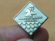 BADGE Z-71-1 - CHESS ECHECS SCHACH AJEDREZ SAKK SAH, KOMEN, SLOVENIA, CLUB - Jeux