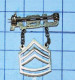 Delcampe - Médailles >   Grade Armée État Uni > (Major Couleur OR) > Attache Broche  >  Réf:Cl USA P 9/ 1 - Estados Unidos