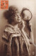 FANTAISIES - Femme - Femme Mettant Du Rouge à Lèvre - Carte Postale Ancienne - Women