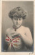 MODE - Une Femme Dans Une Robe Bustier - Carte Postale Ancienne - Mode