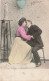 COUPLE - Un Couple S'embrassant - Blouse Rose - Carte Postale Ancienne - Couples