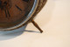 Delcampe - C134 Très Ancien Réveil Mécanique En Métal Début 1900 - Alarm Clocks