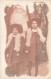 ENFANTS - Deux Sœurs Habillées De La Même - Carte Postale Ancienne - Portraits