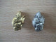 LOT DE 2 PIN'S TRES RARES : ARMURES DE CHEVALIERS - Sonstige & Ohne Zuordnung