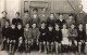 ECOLES - Photo De Classe Des élèves De L'école Des Garçons - Carte Postale Ancienne - Ecoles