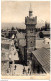 TEBESSA ( Algerie )  - Rue De La Mosquée, Dans Le Fond, Arc De Triomphe De Caracalla - - Tebessa