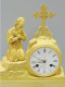 -PENDULE BRONZE Doré XIXe Mouvement Paris Au Fil Médaille Or PONS 1827 RICHOND    E - Clocks