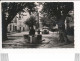 Carte De SIGNES Place Du Marché ( Camion à Identifier )  ( Format 9 X 14 Cm ) - Signes