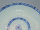 Delcampe - -BELLE ASSIETTE CREUSE PORCELAINE CHINE BLANC/BLEU Avec Cheveux & 1 éclat ASIE    E - Otros & Sin Clasificación