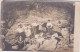 44 - BOURGUENAIS - CARTE-PHOTO A IDENTIFIER - PERSONNES EN POSE SUR LES ROCHERS - Bouguenais