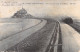 FRANCE - Le Mont Saint Michel - Coté Sud Vue Prise De La Digue - Train A Vapeur - Carte Postale Ancienne - Le Mont Saint Michel