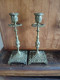 Delcampe - Ancienne  Paire De Bougeoirs Chandeliers Flambeaux En Bronze - Chandeliers, Candelabras & Candleholders