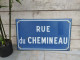 Ancienne Plaque De Rue Émaillée RUE DU CHEMINEAU / Train SNCF Chemin De Fer. - Emailplaten (vanaf 1961)