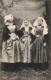 FOLKLORE - Costumes - Jeunes Filles De Pluvigner - Les Trois Coiffes - Etudes Des Coiffes - Carte Postale Ancienne - Costumes