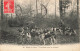 ANIMAUX - Chasse à Courre - Les Chiens Avant Le Découplé - Carte Postale Ancienne - Hunde