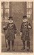 ROYAUME UNI - Tower Of London - Head Warder And Yeoman Gaoler In State Dress - Carte Postale Ancienne - Andere & Zonder Classificatie