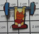 617 Pin's Pins / Beau Et Rare / SPORTS / HALTEROPHILIE JEUX OLYMPIQUES 1992 BARCELONE MASCOTTE COBI - Gewichtheffen