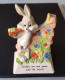 Figurine Biscuit Céramique Bugs Bunny Looney Toons Warner Bros Inc. 1981 "Chéri, Ne Me Pose Pas De Lapin" H.13 Cm - Other & Unclassified