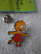 Pin's The Simpson's - One Together London 1999 (pin's Non époxy, Sur Carton Vert) - Cinéma