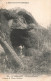 FRANCE - Le Huelgoat - La Grotte D'Arthus - Carte Postale Ancienne - Huelgoat