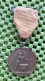 Medaille - 1938   Oranje Boven Geboortemarsch - U.P.S 16 Km. -  Original Foto  !!   Medallion Dutch Royalty 1938 - Monarquía/ Nobleza