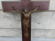 Grand Crucifix Acajou Christ Métal Patine Bronze Signé Hardy - Art Religieux