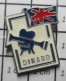 615d Pin's Pins / Beau Et Rare / CINEMA / FESTIVAL FILM BRITANNIQUE DINARD CAMERA DRAPEAU - Filmmanie