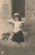 FANTAISIES - Jeune Fille - Fleurs - Robe - Portrait - Carte Postale Ancienne - Bebes