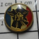 615D Pin's Pins / Beau Et Rare / POLICE / FSPF Fédération Sportive De La Police Française - Polizei