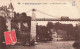 FRANCE - La Roche Posay - Le Pont Suspendu Et Profil - Carte Postale Ancienne - La Roche Posay