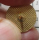 615e Pin's Pins / Beau Et Rare / ESPACE / CROISSANT DE LUNE METAL JAUNE Comme Un Bijou - Espace