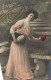 FÊTES - VŒUX - Joyeuses Pâques - Femme Cachant Des œufs - Carte Postale Ancienne - Easter