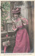 FANTAISIES - Femme - Tenant Une Carte - Que Cette Carte Vous Parvienne Car J'y Joins Mon Cœur - Carte Postale Ancienne - Donne