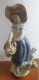 Delcampe - BELLE FIGURINE DE FEMME EN PORCELAINE DE LLADRO 1983 - Lladro (ESP)