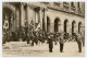 Remise Des Drapeaux Pris Aux Allemands Au Gouverneur Des Invalides Le 7 Octobre 1914. - Demonstrations