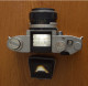 Delcampe - Ancien Appareil Photo Reflex MIRANDA Sensomat RE - Boitier, Objectif 50mm Et Sacoche  Film 135 24x36 - Fototoestellen