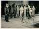 Photo Meurisse Années 1930,cérémonie Nocturne à L'Arc De Triomphe, Format 13/18 - Guerra, Militares