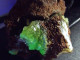 Delcampe - Adamite On Limonite Matrix - High Fluoresence Under UV ( 5.5 X 4 X 4 Cm) - Ojuela Mine - Mapimi - Mexico - Minerals