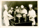 Photo Meurisse Années 1930,le Salon De La Gastronomie, Journée Marseillaise, Format 13/18 - Identified Persons