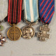 BARRETTE DE 6 REDUCTIONS MEDAILLES MILITAIRES D'UN ANCIEN DE LA SECONDE GUERRE - Frankrijk