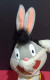 Delcampe - Bonito Peluche Conejo Bugs Bunny Elvis Presley Looney Tunes Warner Bros De Famosa 60 Cm - Cuddly Toys