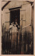 FANTAISIE - Femmes - Une Femme Et Ses Filles à La Fenêtre De Leur Appartement - Carte Postale Ancienne - Women